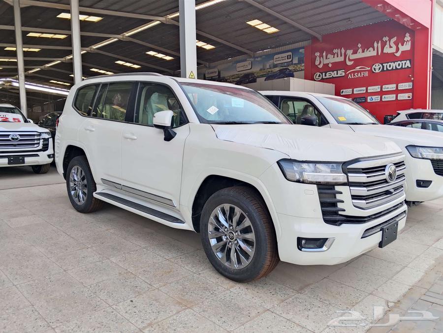 تويوتا لاندكروزر GXR L4 ديزل موديل 2025 لدي الصفح63655177099777111