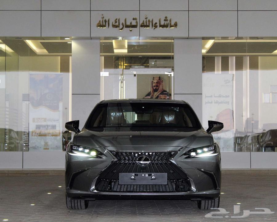 لكزس - ES300 HH هايبرد - 2025 - فل كامل - خليجي63655172723202110