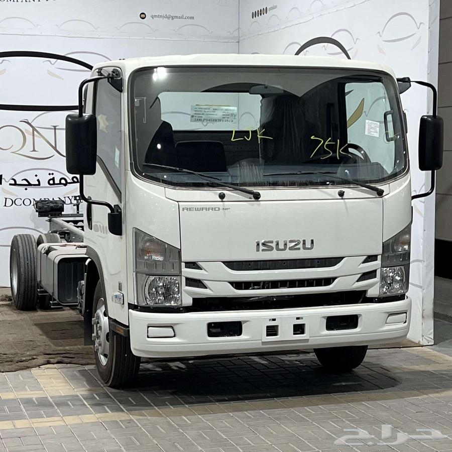Isuzu Diana 5 Ton Chassis 4.95 Meter Diesel 202563655074475905110