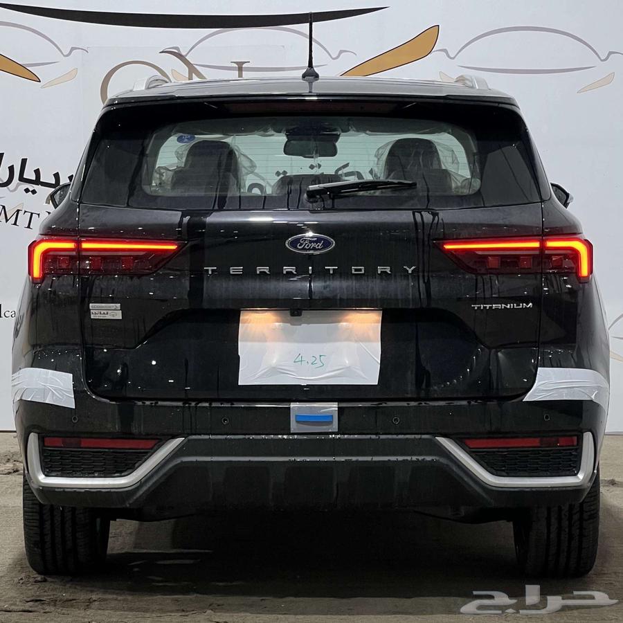 عرض خاص فورد تيريتوري تيتانيوم بنزين 202563655074733057113