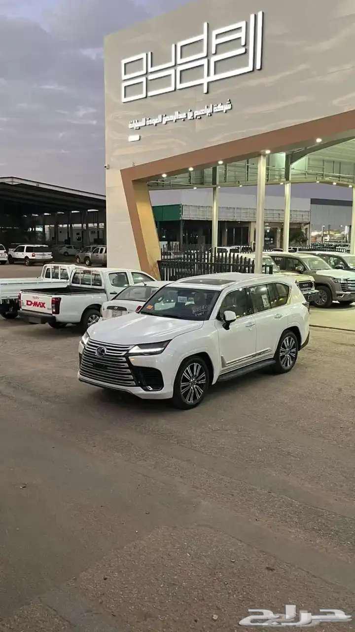عرض اليوم فقط لكزس LX600 BB 2025 نقد وتقسيط بأفضل سعر63676000685059110