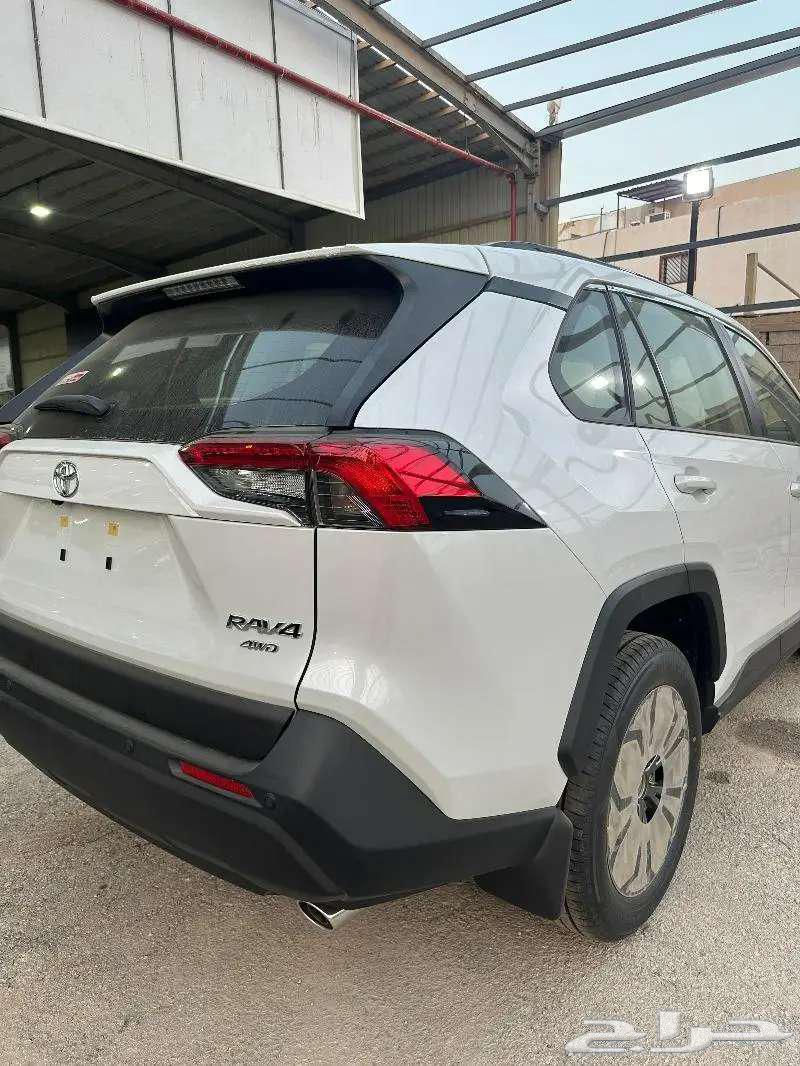 Toyota RAV463667496564993112