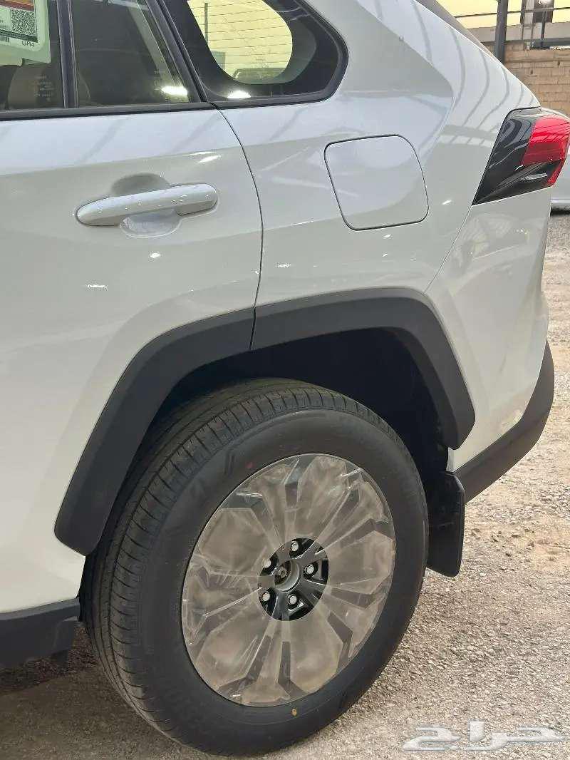 Toyota RAV463667496564993111