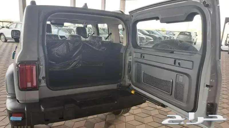 Tank 300 Full Option Vehicle of Power and Durability63667501168002112