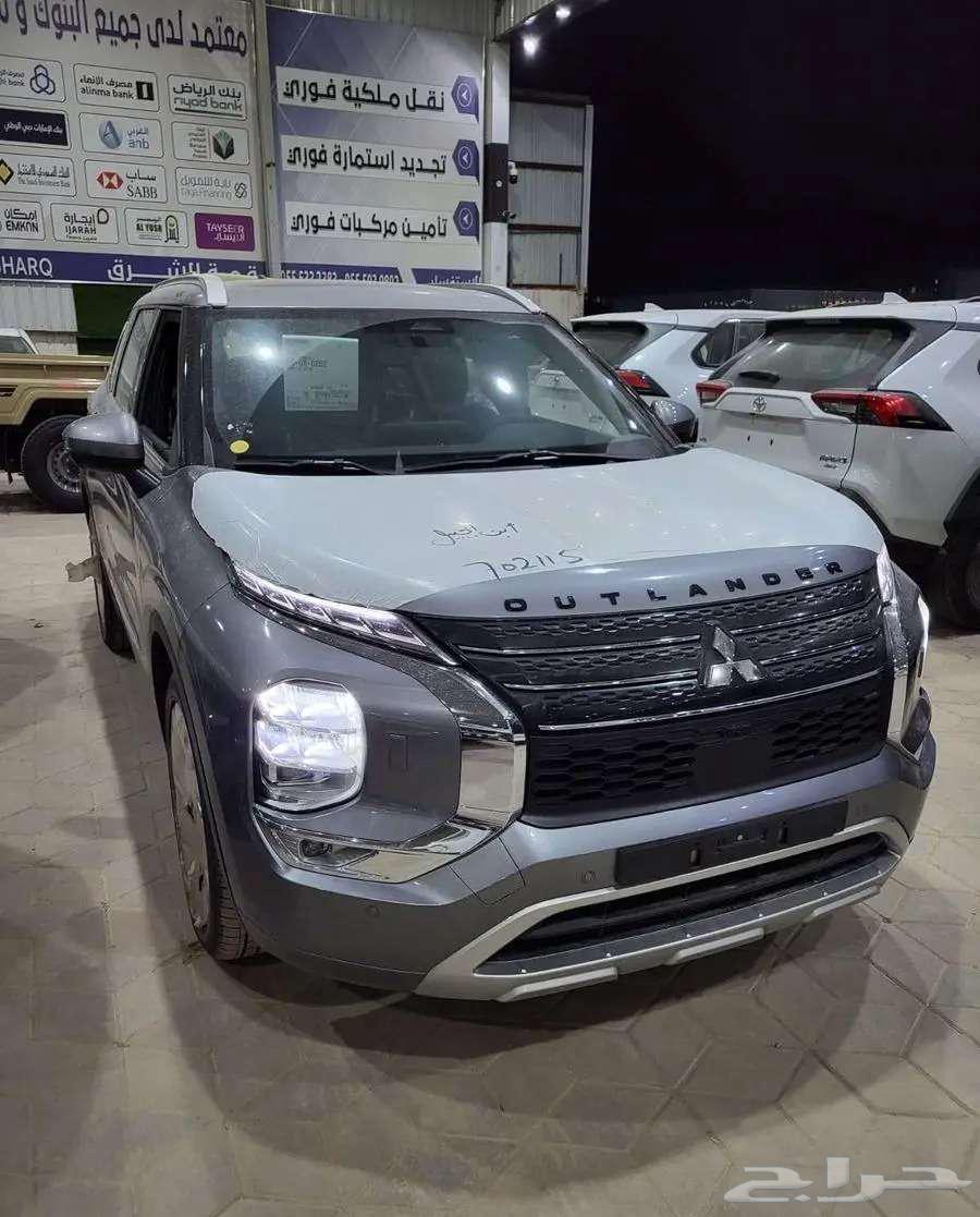 Mitsubishi Outlander Full Premium 202563667501911811112