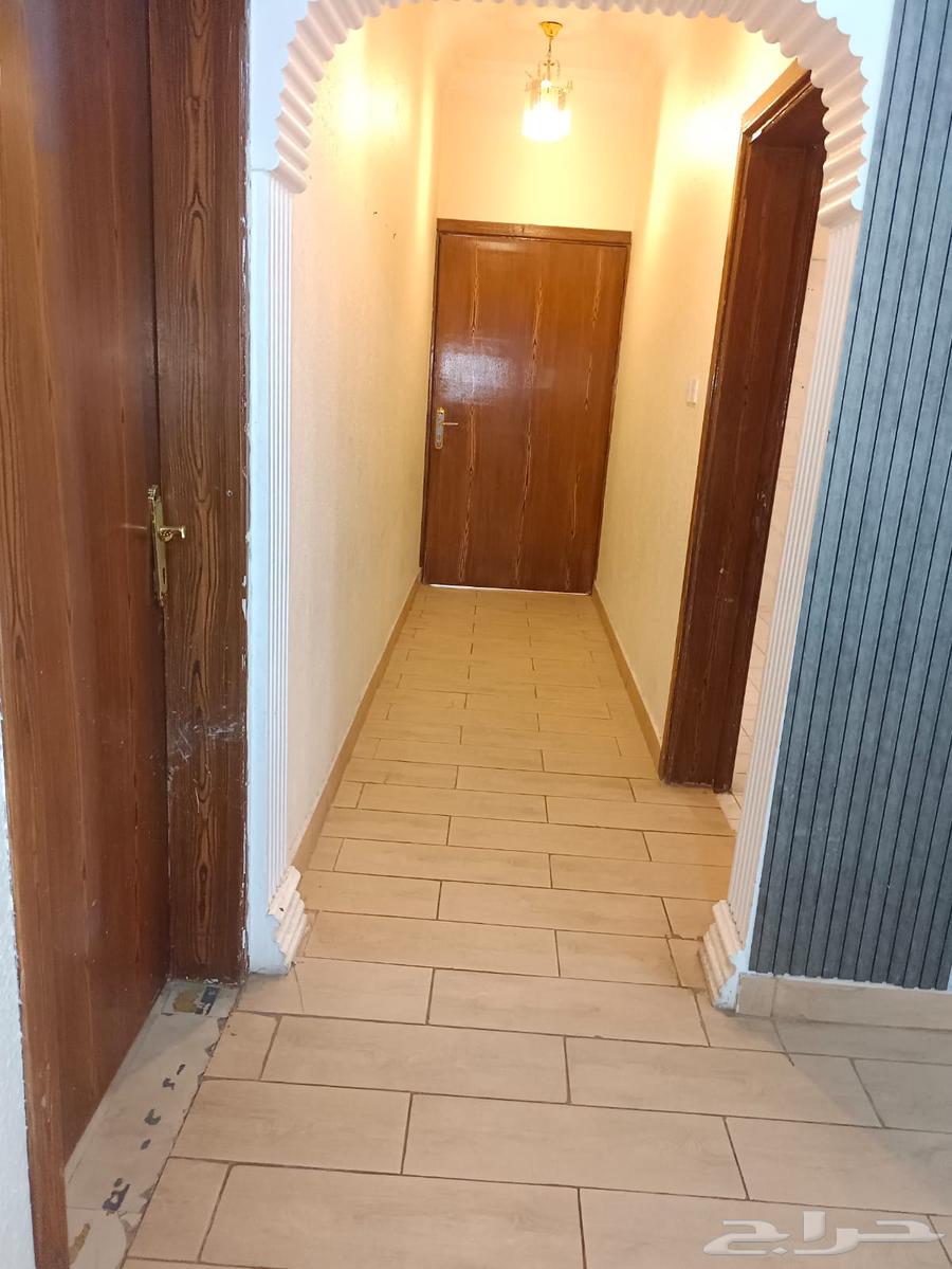 للبيع شقة ببريدة حي الفايزبه63611873977731112