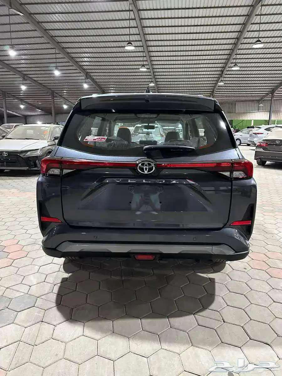 Toyota Veloz GLX Model 202563667496459266114