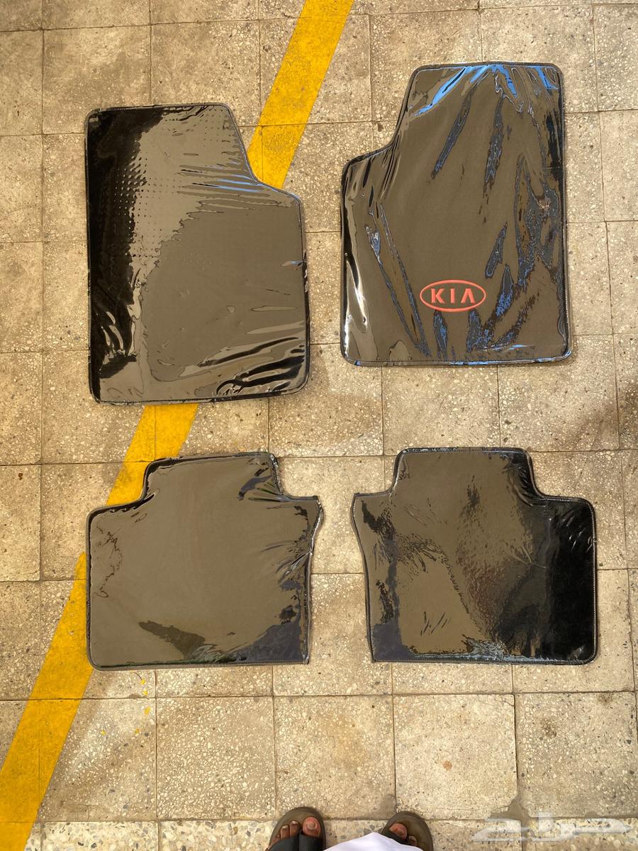 Kia Rio 2016 Floor Mats (Pedal Covers)63667502453890111