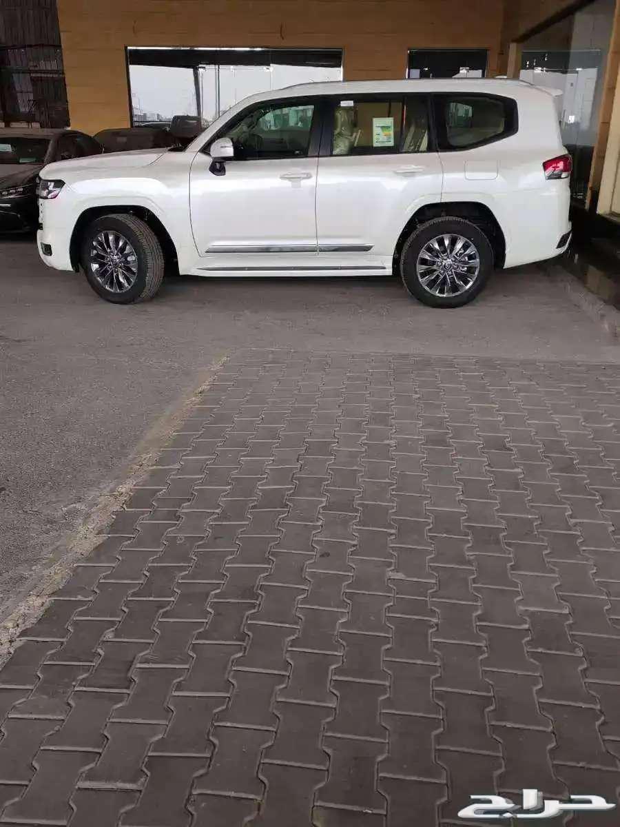 Toyota Land Cruiser GXR Diesel GXR L4 Saudi 2025 at Al-Hasan63667520087682112