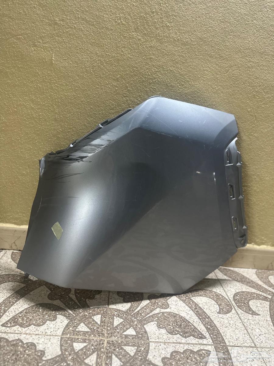 RAV4 2021 damaged trunk lid63667510048770112