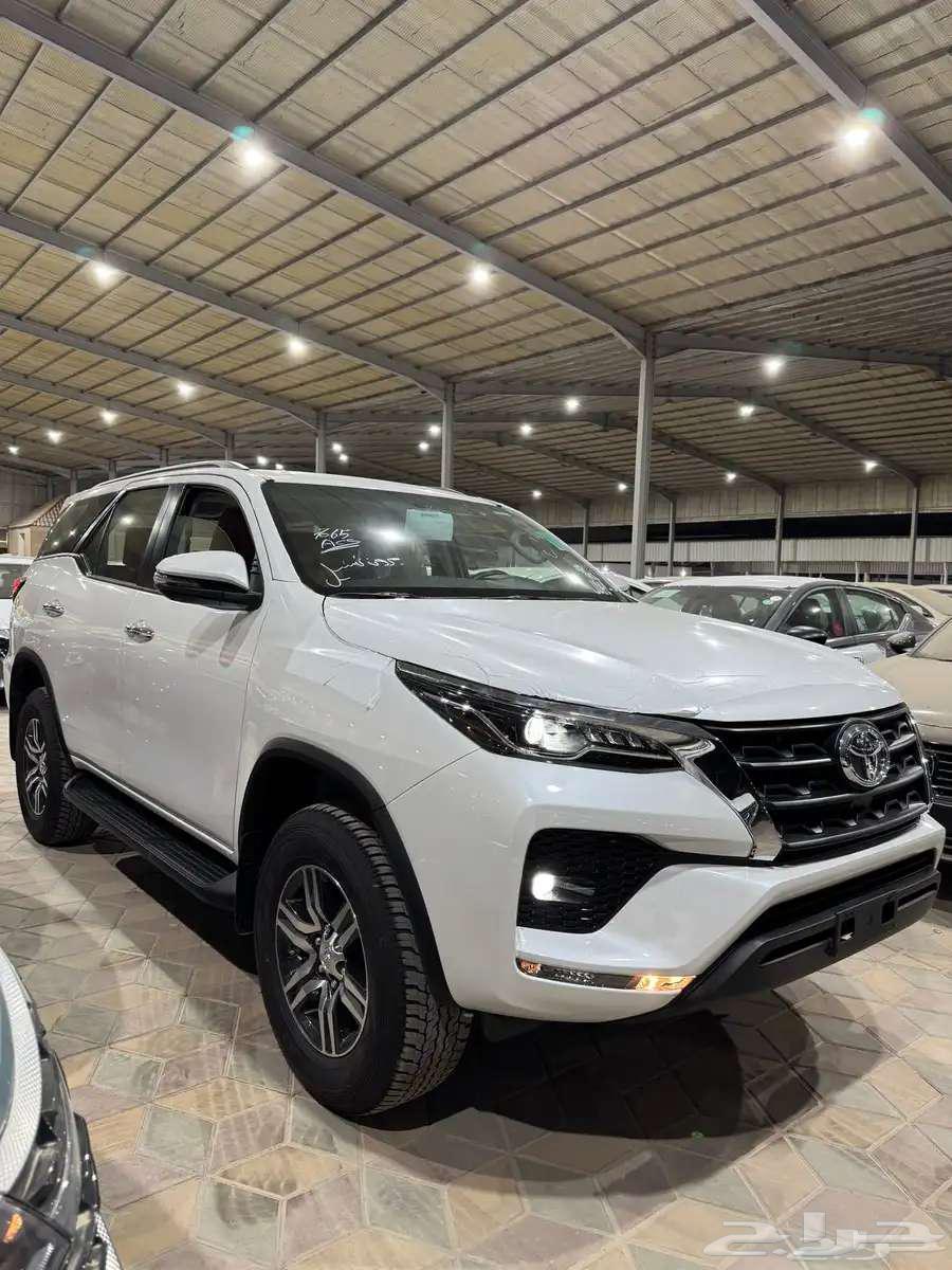 Toyota Fortuner 2025 VX1 Gasoline V6 4x463667517157890111