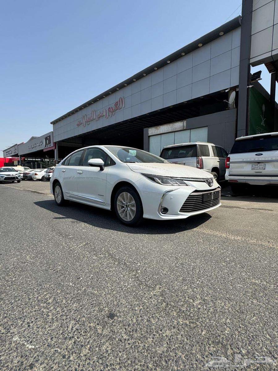 Toyota Corolla Modified 2000 cc White 2025 Model63667649504129110