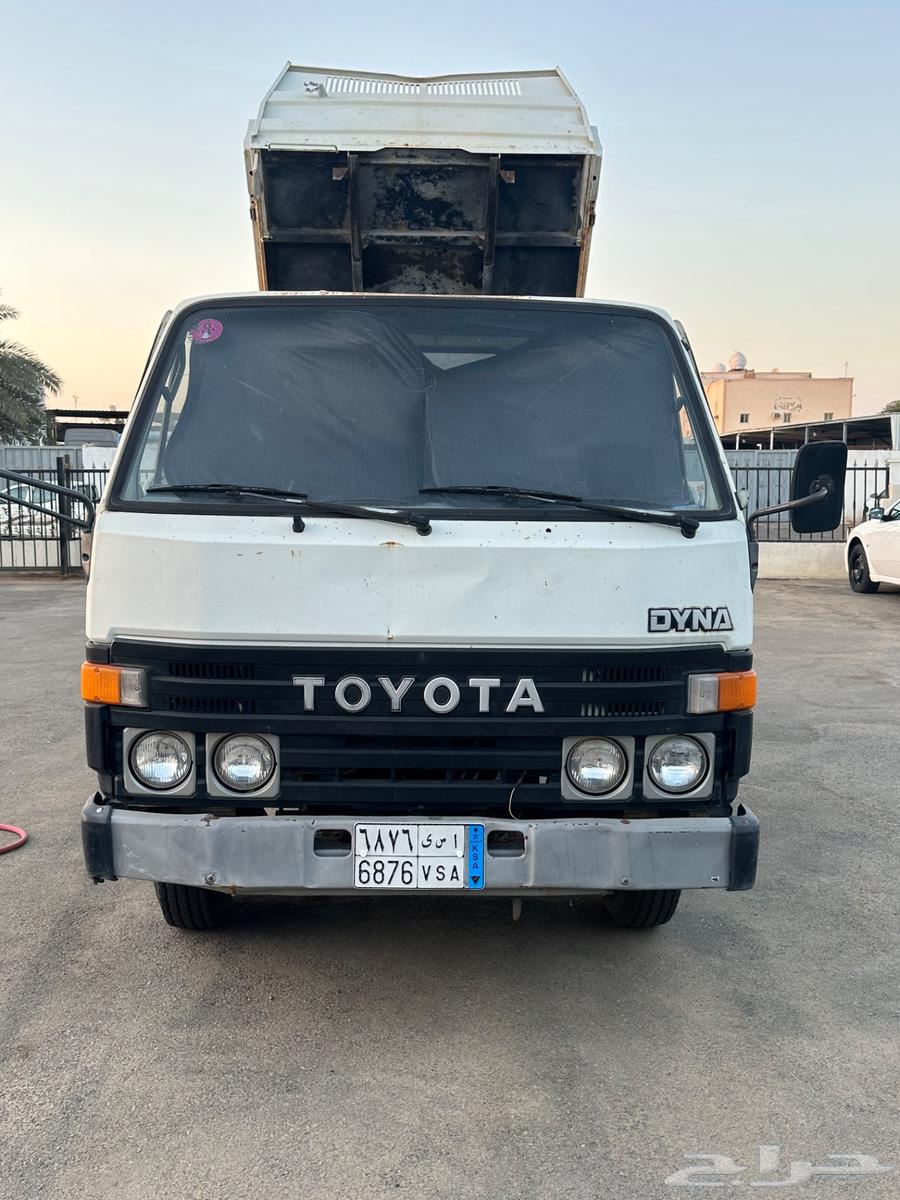 Toyota Dina Pickup Gasoline Model 9263668099851394113