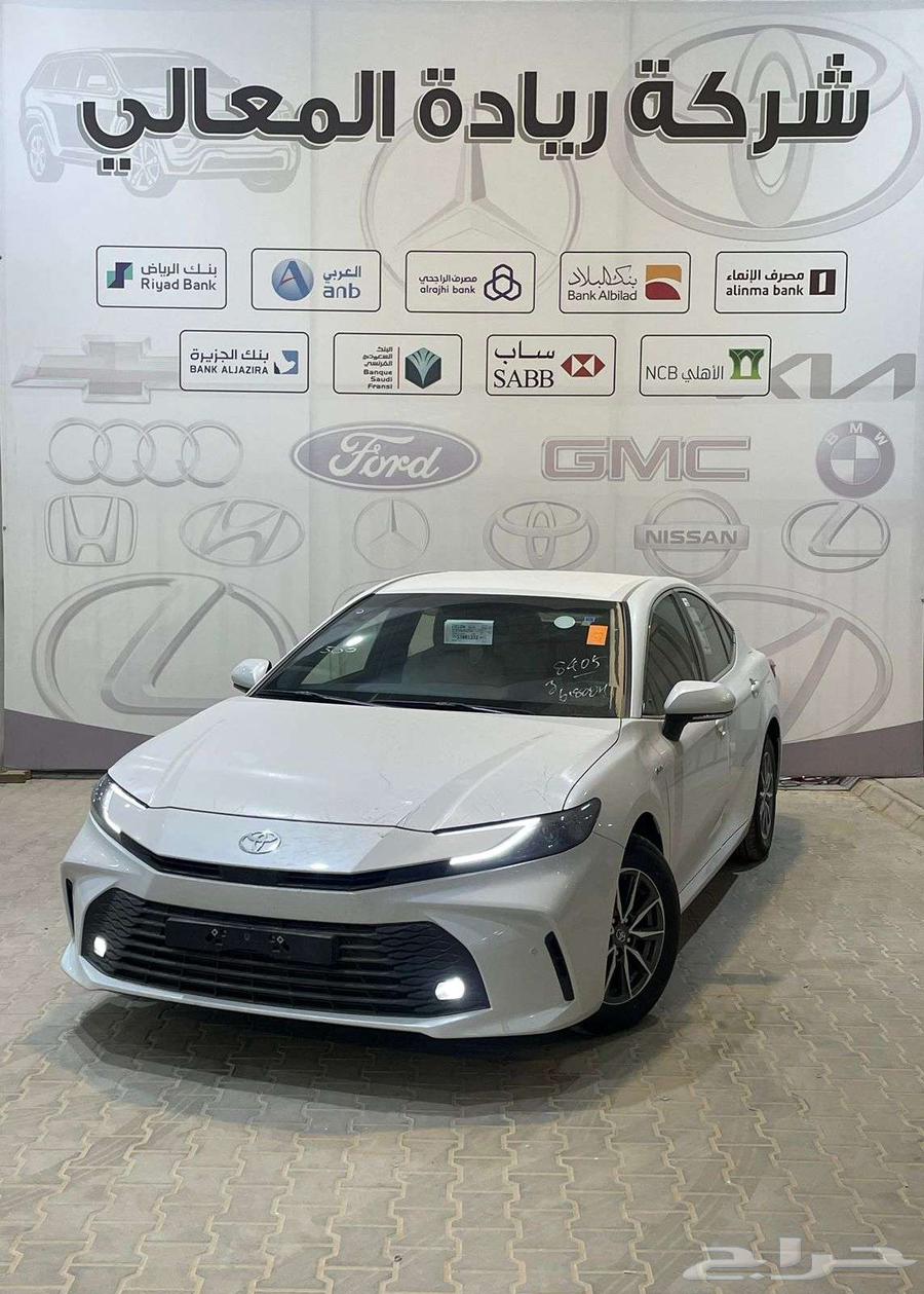 كامري E بنزين وهايبرد 202563668592303107110