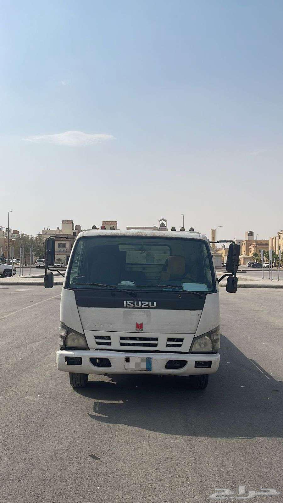 دينا سطحه ايسوزو 2006 للبيع63667522011139110