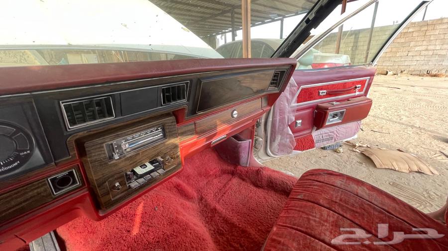 Caprice Model 197963667495965699112