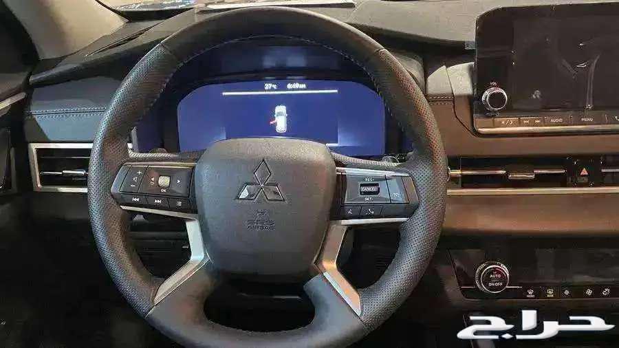عرض خااص ميتسوبيشي اوتلاندر نص فل موديل 202563667518855171113