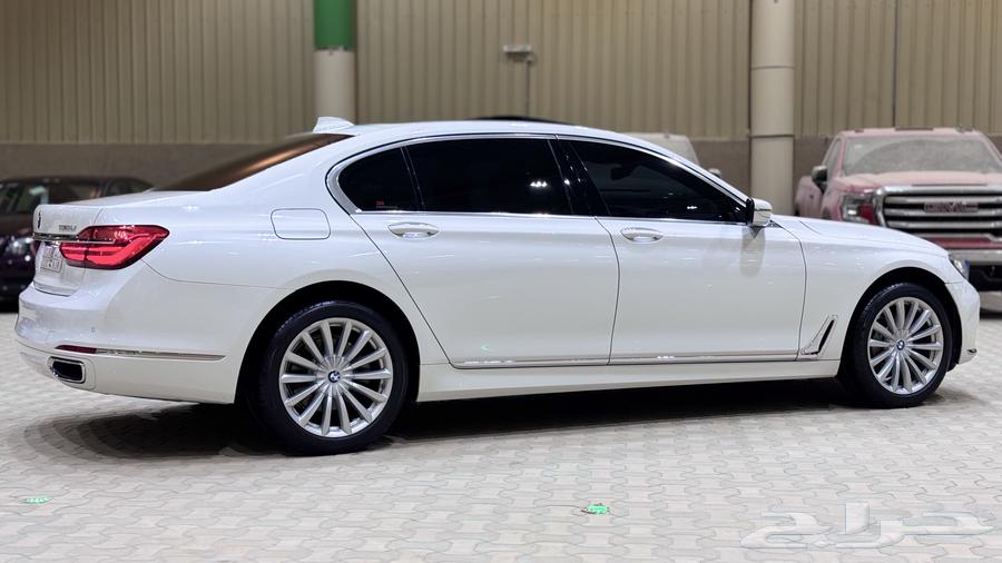 بى ام دبليو 2019 سعوديه حجم 730 LI.63670776043009111