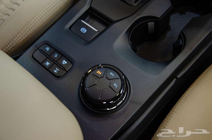 Ford Everest XLS Standard - Model 2025 - 2024 Al Jazeera63667505983234113