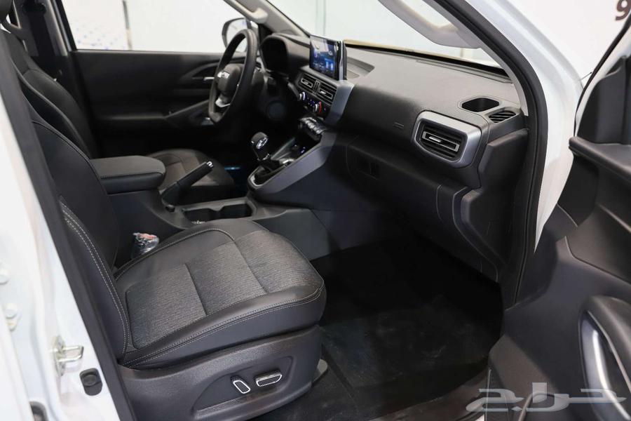 Changan Hunter 2025 Standard and Full Diesel Automatic63667510810754112