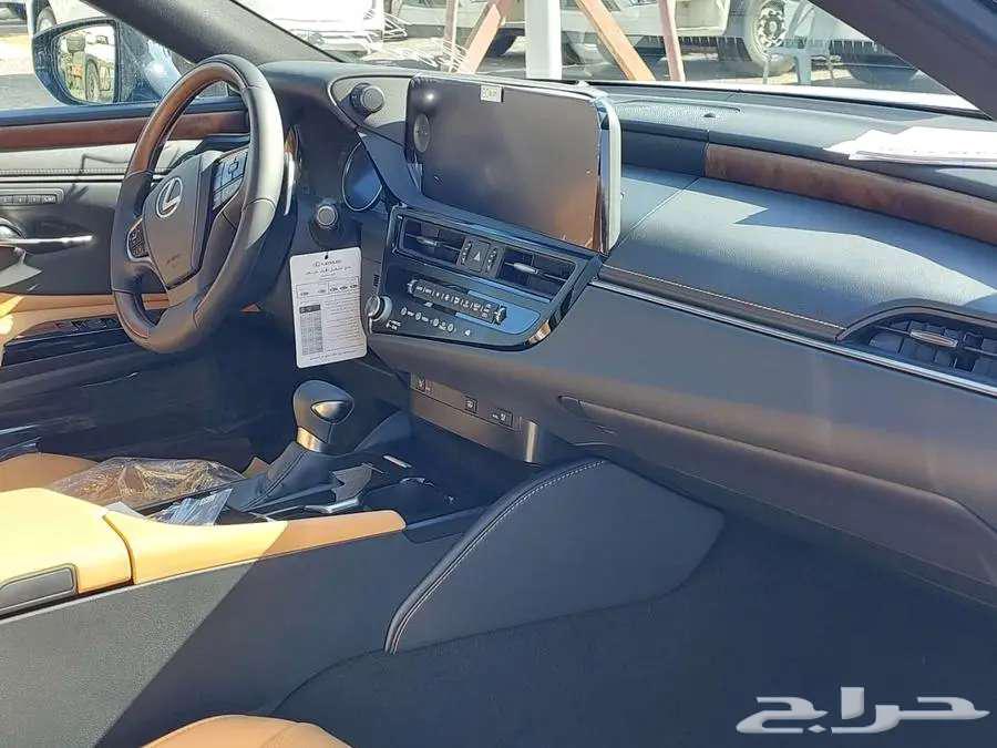Lexus ES350 CC 2025 Model Cash and Installments63667496550658113
