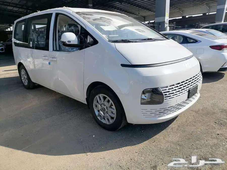 Hyundai Staria 9-Seater 2025 Model Cash and Installments63667497053569110