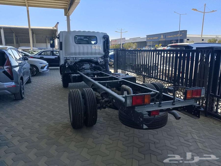 Isuzu Dina 4 Ton Chassis 4.95 Model 202563667499150722112