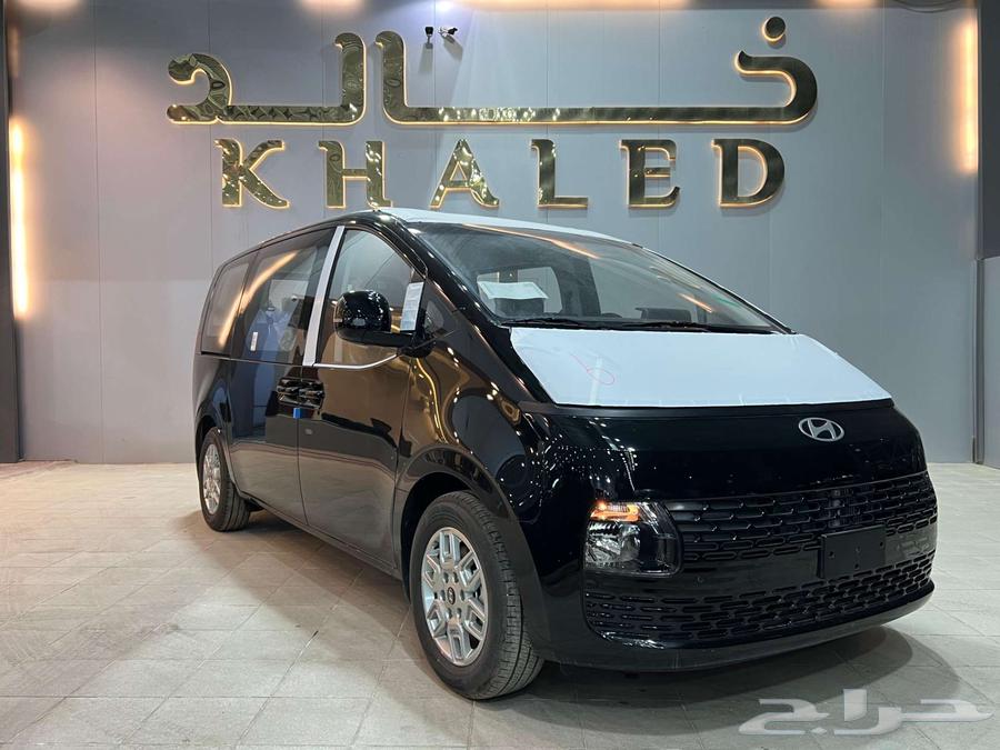 Hyundai Staria Passenger Van 2025 Model Available for Cash and Installments63667501404417110