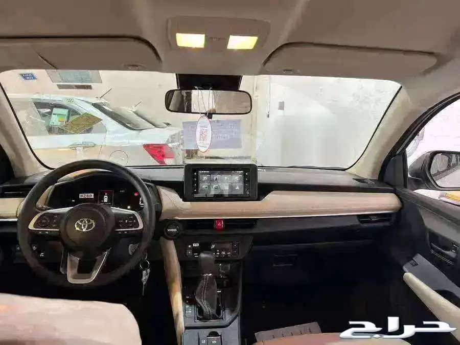 Toyota Yaris Y Plus Half Full 202463667502713475113