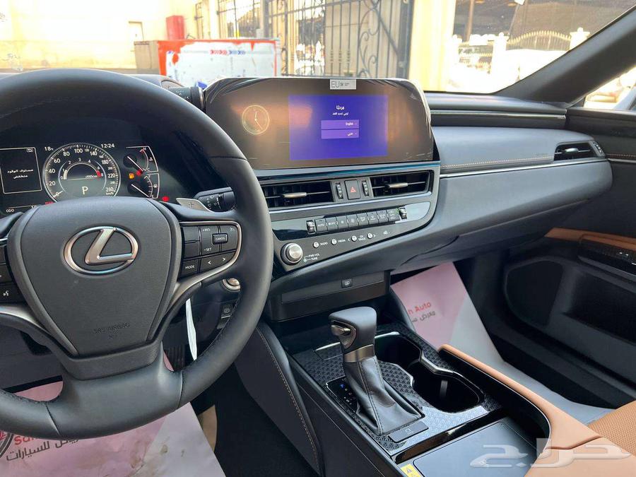 Lexus ES250AA 2025 Cash and Installments with Two Payments63667506410241114
