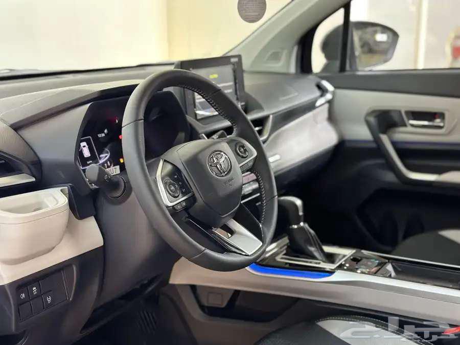 Toyota Vellfire GLX 2025 Cash and Installments Al-Ahli and Al-Jazira Offers63667512800002114