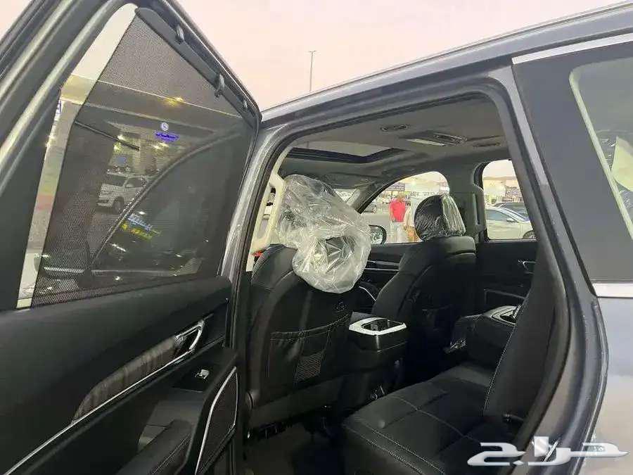 Kia Telluride Half-Leather GLS Model 202463667515954691112