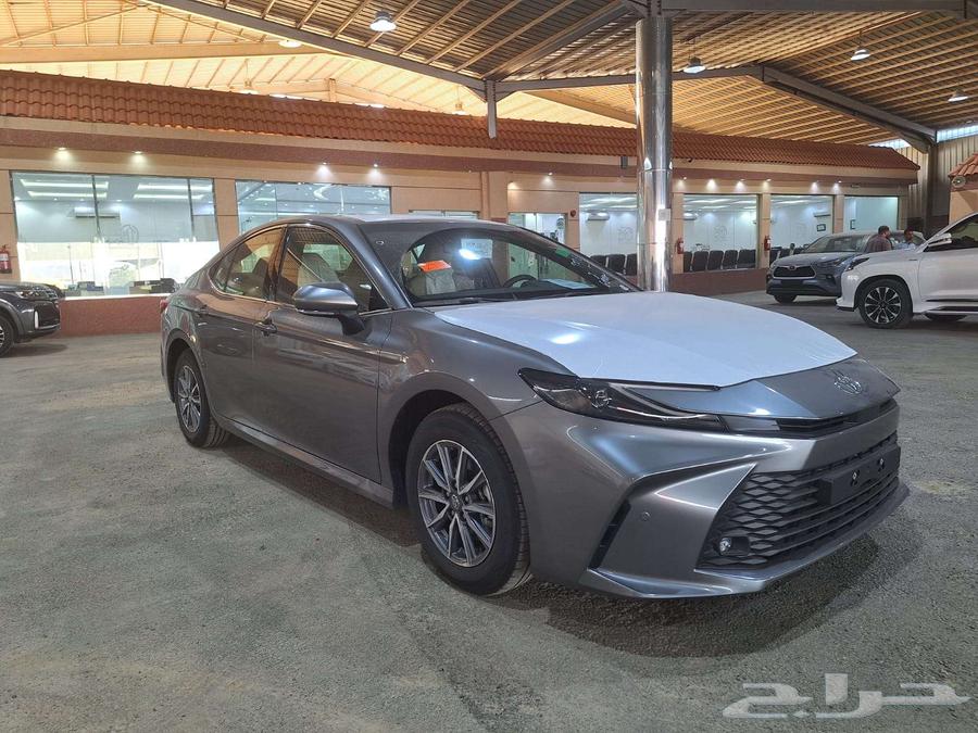 Toyota Camry E Standard Gasoline 202563673042783234112