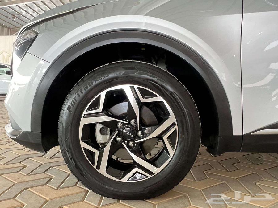 كيا سبورتاج موديل 2023 ستاندر دبل ماكينة 2.063667649793411114