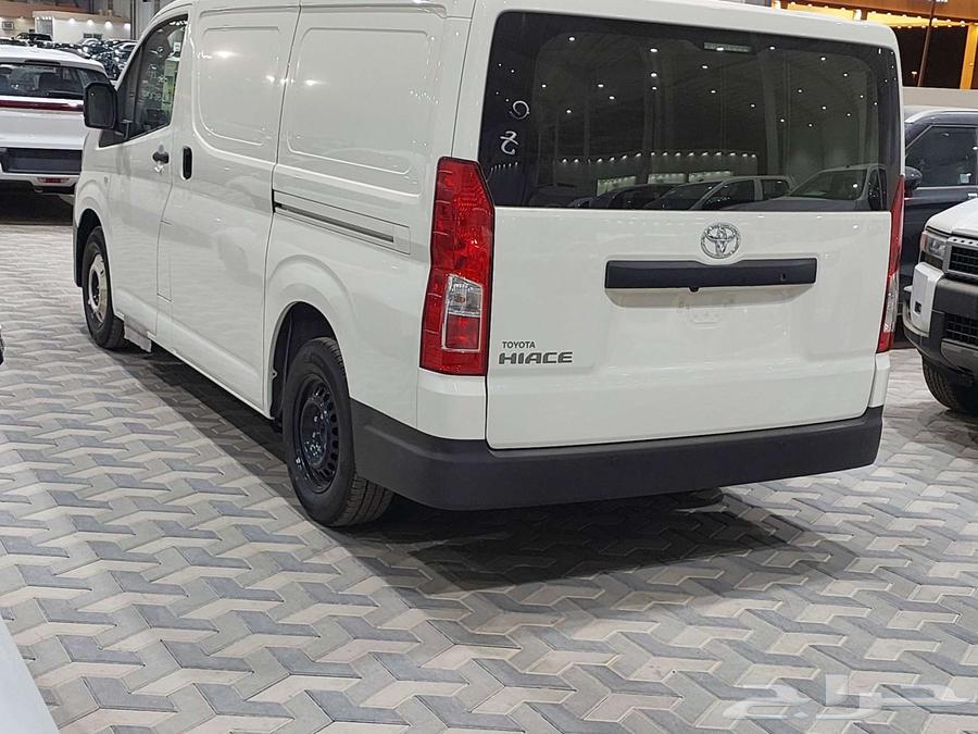 Toyota Hiace Cargo Regular Roof Diesel 202563668269520003113