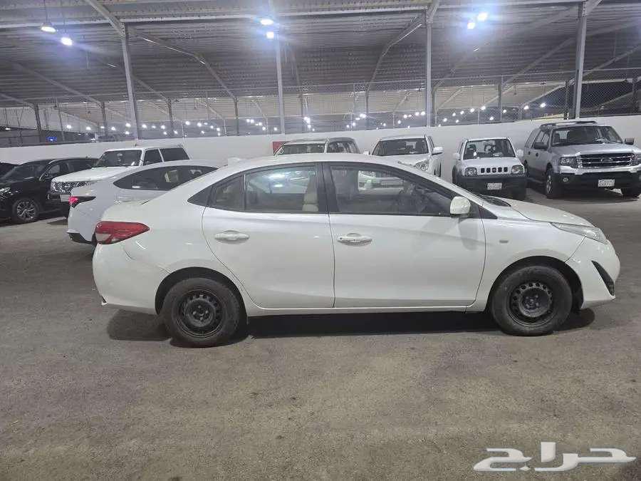 تويوتا يارس 201963670327739779114