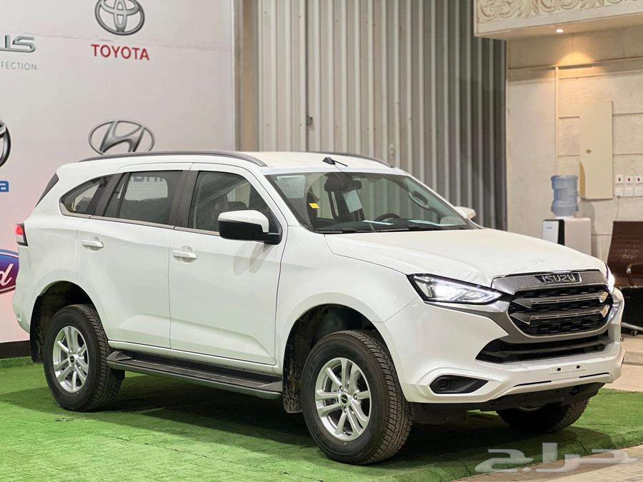 Isuzu MUX 2024 and available 202563673452632195112