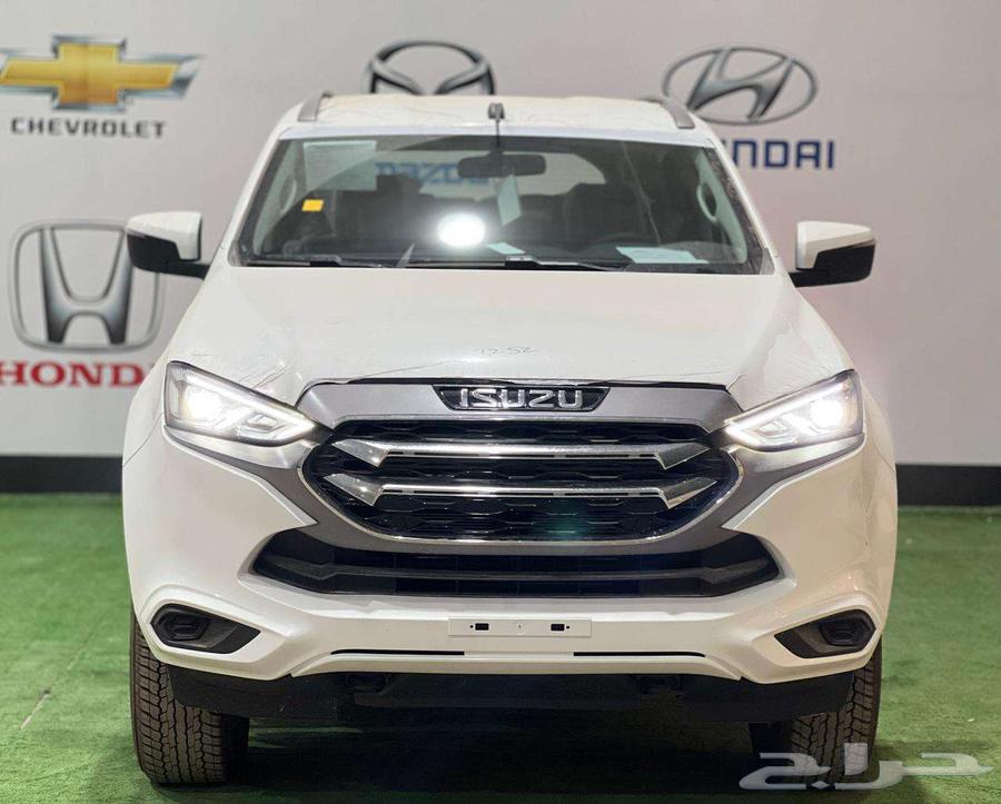 Isuzu MUX 2024 and available 202563673452632195114