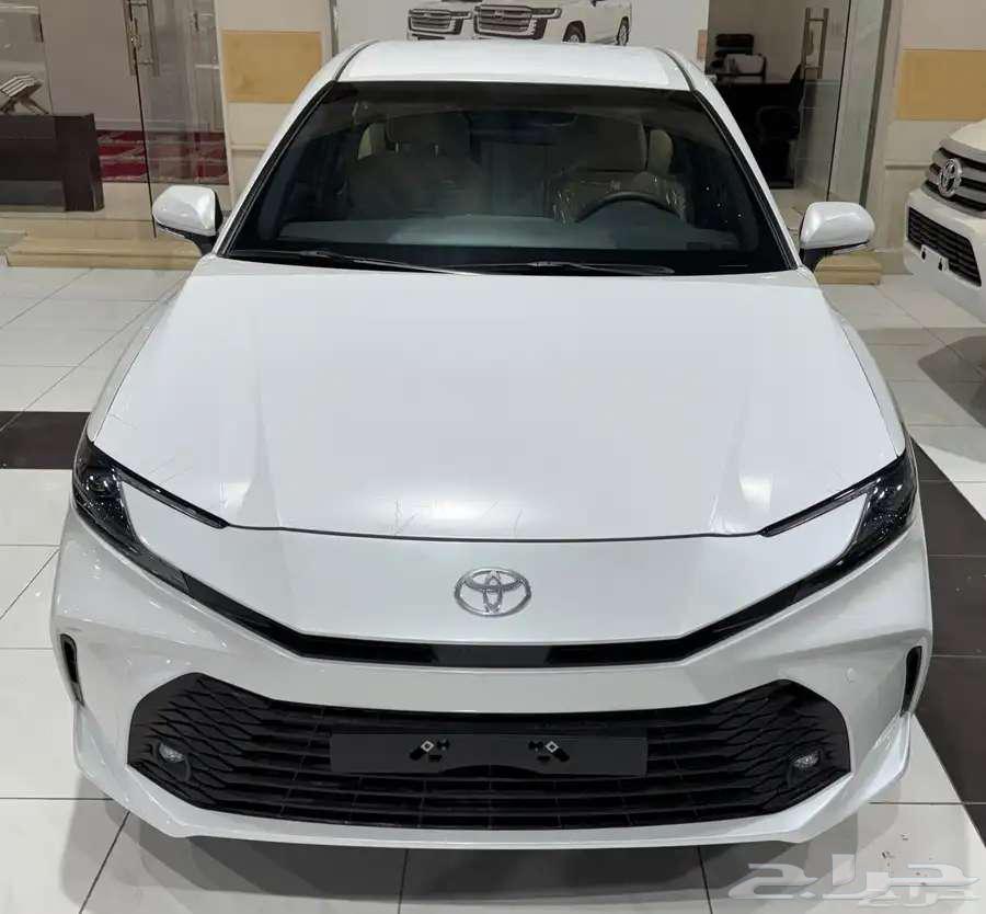 Camry Prime 2025 White Color63667516606594110