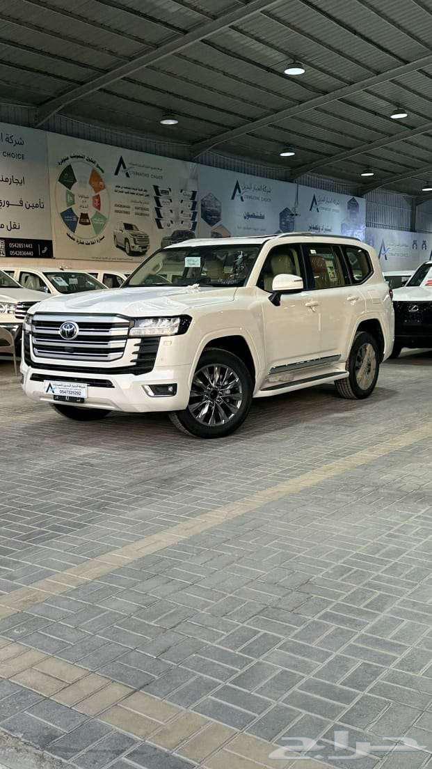 لاندكروزر جي اكس ار رقم 4 أبيض بنزين 2025 اقل سعر كاش واقساط63675049867010114