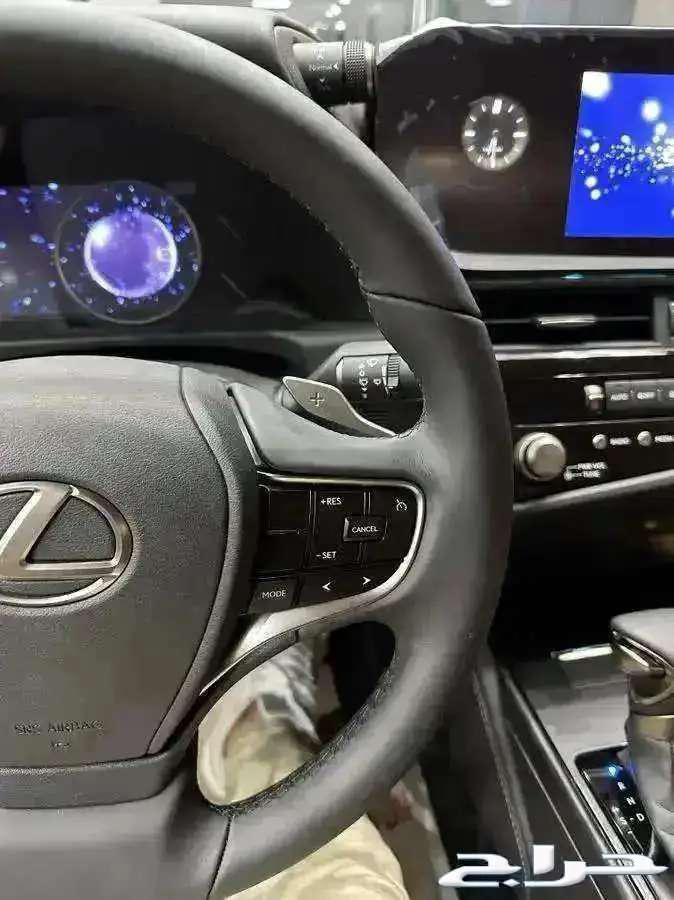 لكزس ES300 هايبرد موديل 2025 (عرض الجزيره 50 50 بدون ربح)63676972246274113