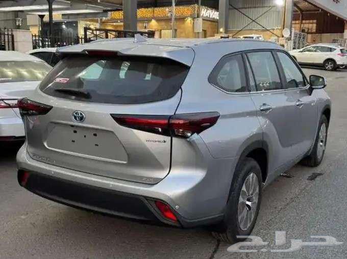 تويوتا هايلندر GLE نصف فل هايبرد موديل 202563673452412801112