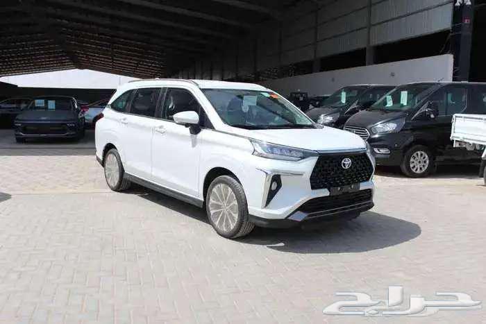 تويوتا فيلوز GLX اصفار سعودي 202463675834331778110
