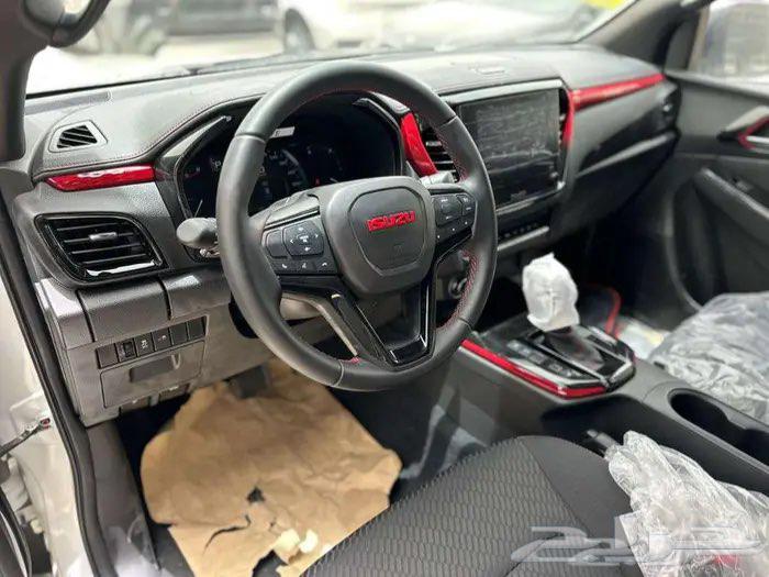 Isuzu D-Max 2025 GT GMR63677325526145111