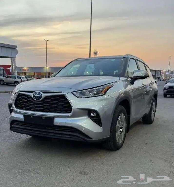 تويوتا هايلندر GLE نصف فل هايبرد موديل 202563673452412801110