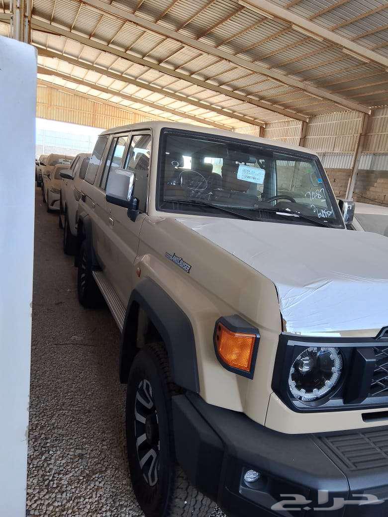 تويوتا مصندق 5 ابواب 2025 سعودي63679304649218111