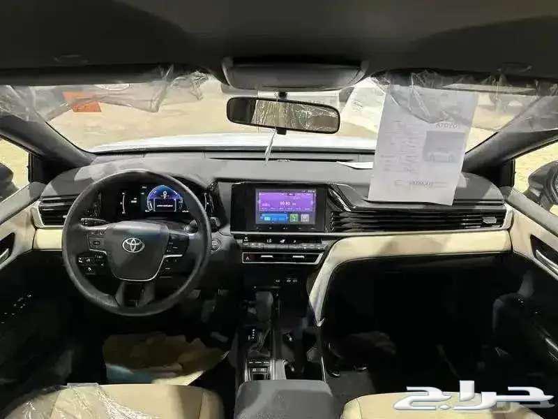 تويوتا كامرى E هايبرد 202563677055469186114