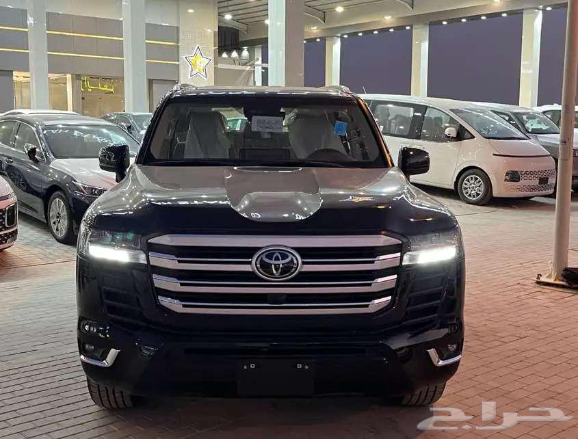 تويوتا لاندكروزر GXR3 ديزل 2025 سعودي63680251995778110