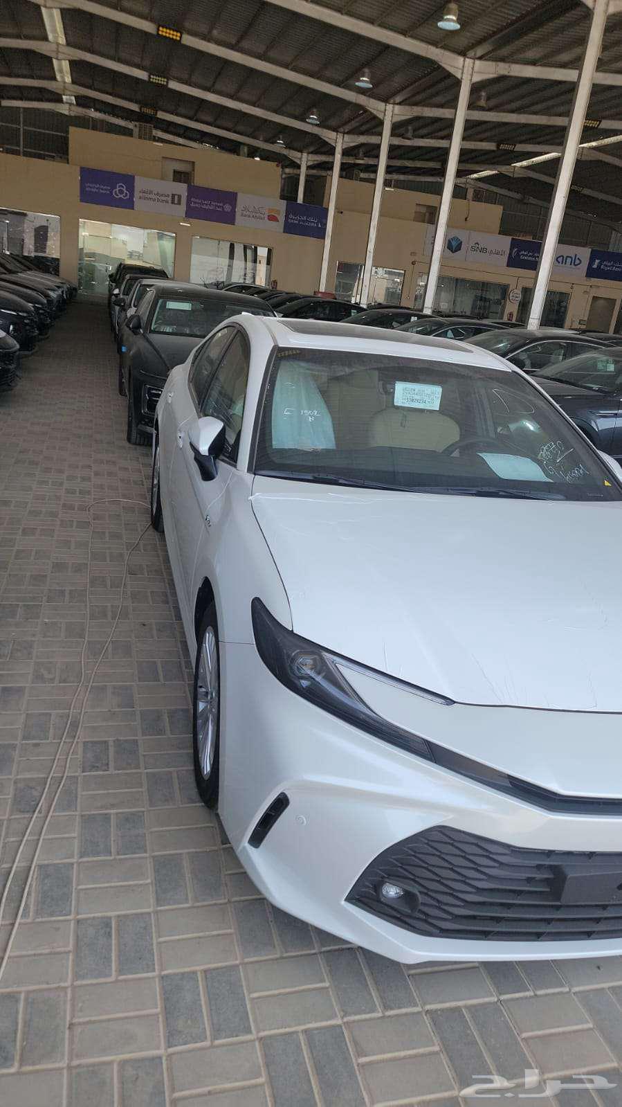 Toyota Camry E-LE 2025 (Cash - Installments)63676175115651113