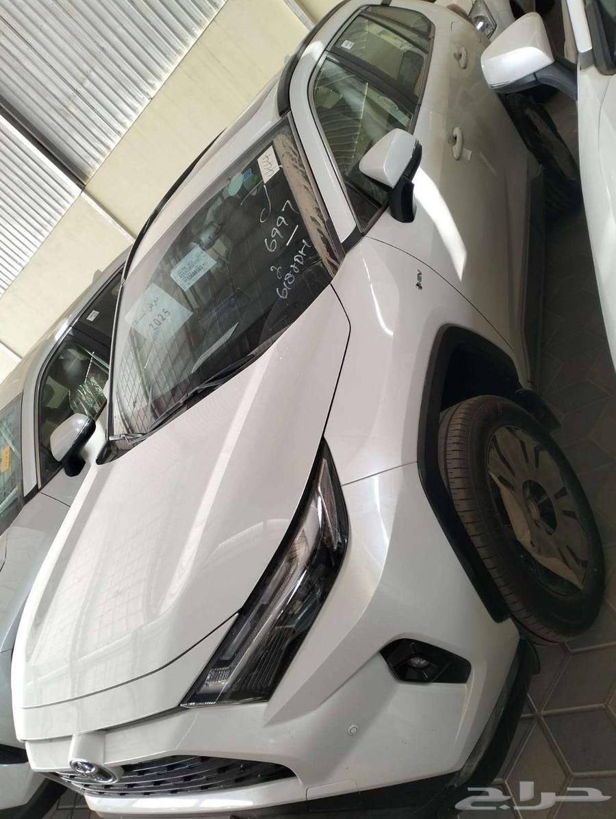 راف فور فتحه XLE هايبرد 2025 كاش واقصاد63673716680321111